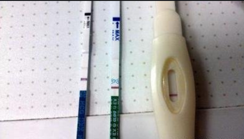 香港验血多少钱ibb513微信,验孕棒测出弱阳性，医生却说是妊娠生化，其实很多